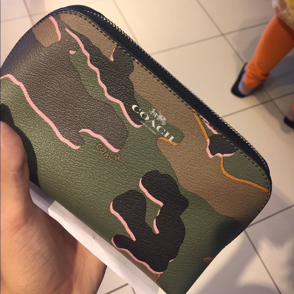 New coach makeup bag